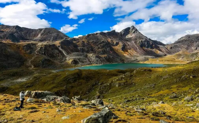 15 Days Trekking At The Foot Of Eastern Side Of Mount Everest – Karma Valley